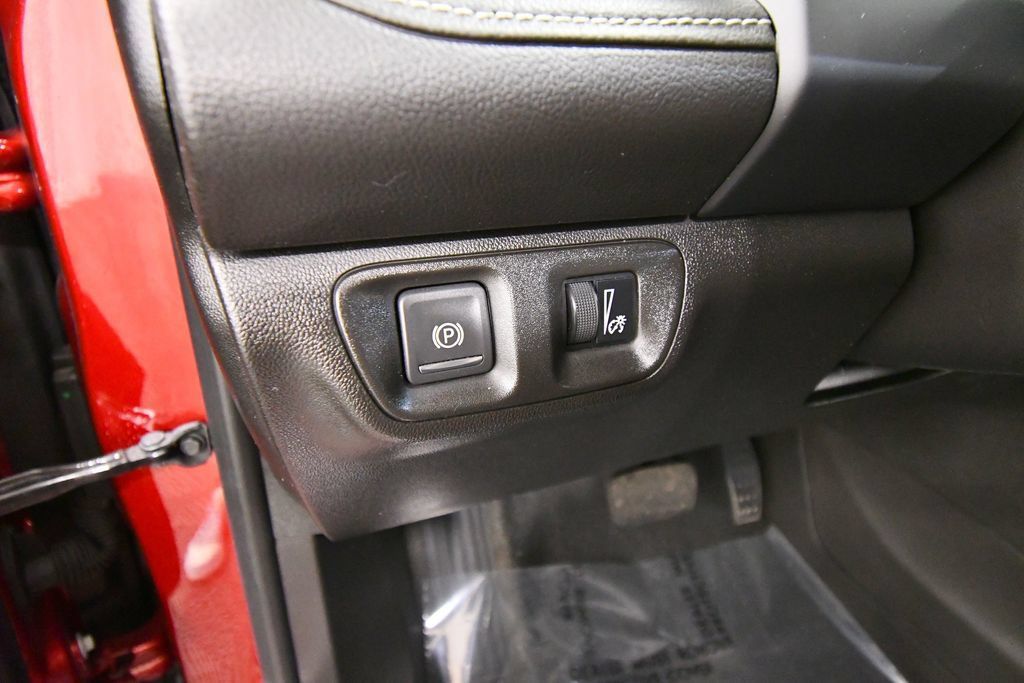 Used 2023 GMC Acadia SLT AWD/4WD image 19