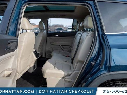 Used 2021 Volkswagen Atlas SE w/ Panoramic Sunroof Package image 21