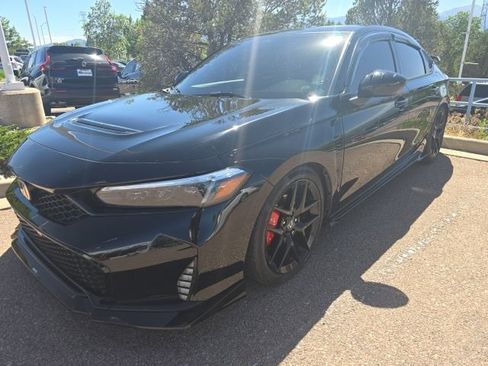 Used 2025 Honda Civic Sport image 3