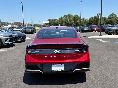 Used 2024 Hyundai Sonata SEL FWD image 4