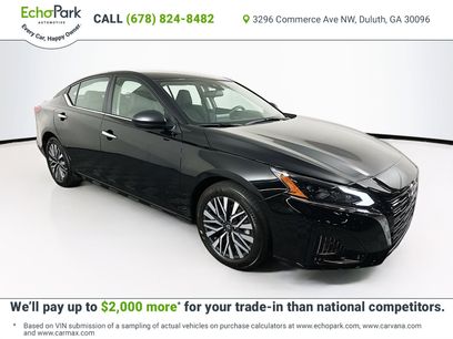 Used 2024 Nissan Altima 2.5 SV