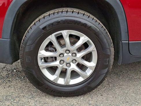 Used 2021 Chevrolet Traverse LT AWD/4WD image 34