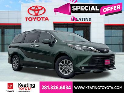 New 2026 Toyota Sienna XLE