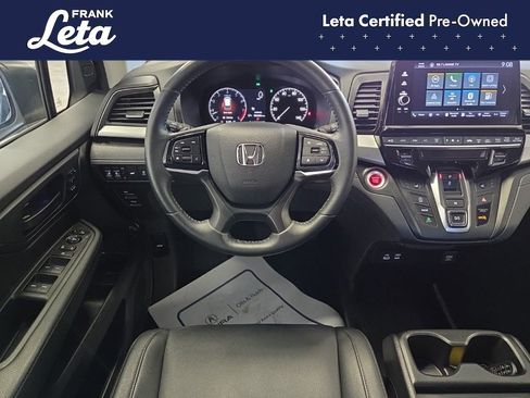 Used 2025 Honda Odyssey EX-L image 18