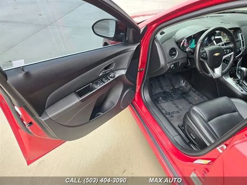 Used 2013 Chevrolet Cruze LTZ w/ Enhanced Safety Package image 10