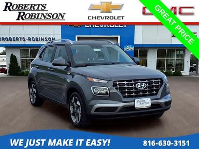 Used 2025 Hyundai Venue SEL