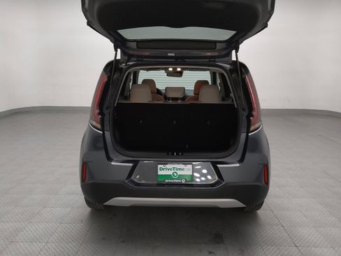 Used 2025 Kia Soul LX image 29