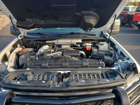 Used 2020 Chevrolet Silverado 2500 High Country image 44