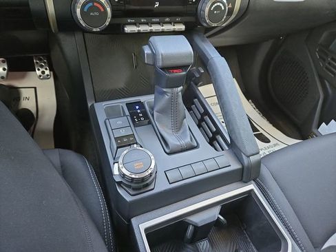 Used 2025 Toyota Tacoma TRD Sport AWD/4WD image 22