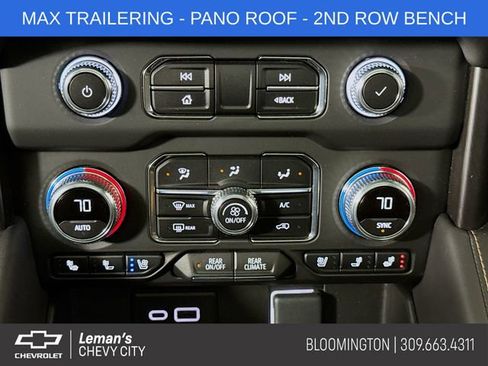 Used 2024 GMC Yukon AT4 w/ AT4 Premium Plus Package image 17