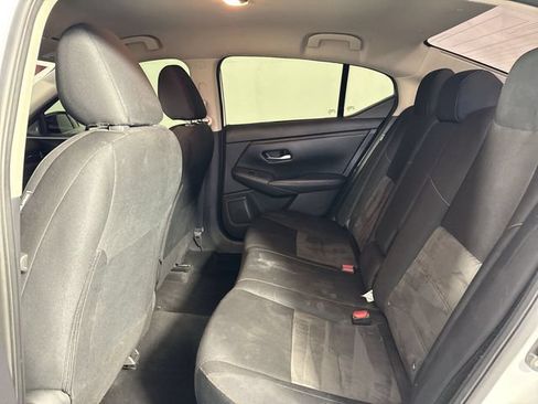 Used 2024 Nissan Sentra SR FWD image 24