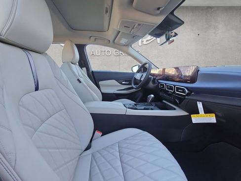 New 2026 Nissan Sentra SL image 24