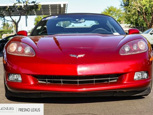 Used 2007 Chevrolet Corvette Convertible w/ Preferred Equipment Group RWD image 2