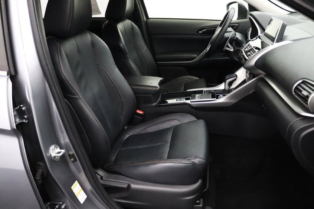 Used 2019 Mitsubishi Eclipse Cross SEL AWD/4WD image 17
