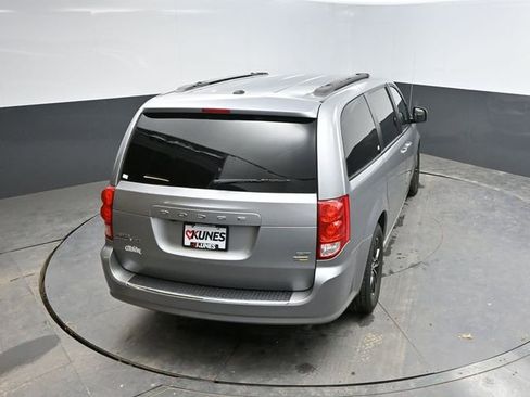 Used 2018 Dodge Grand Caravan GT image 39