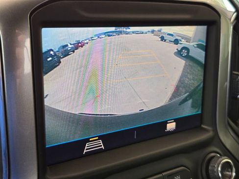 Used 2022 Chevrolet Silverado 1500 LT image 32