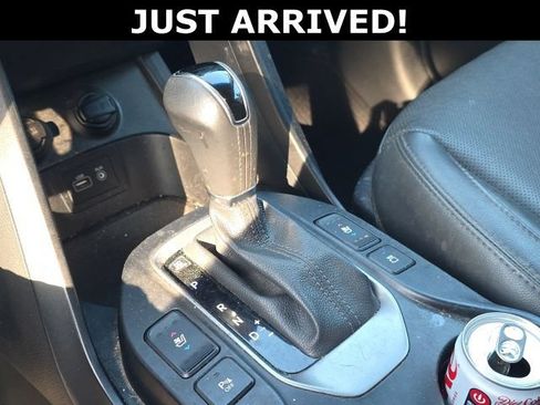 Used 2018 Hyundai Santa Fe Sport FWD image 21