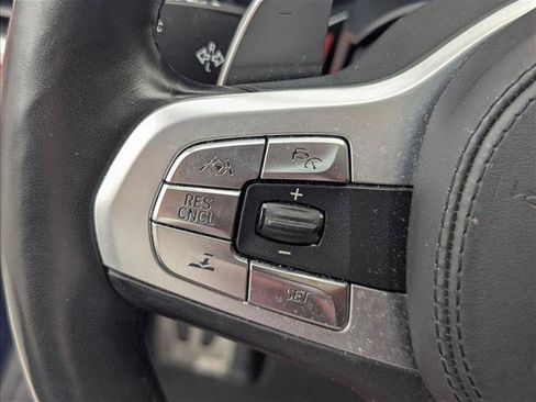 Used 2019 BMW M760i xDrive w/ Luxury Rear Seating Package image 10