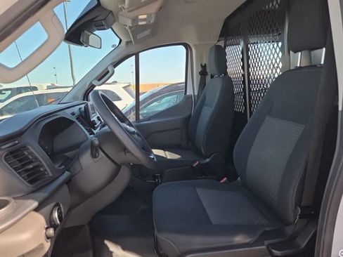 Used 2025 Ford Transit 250 Low Roof w/ Exterior Upgrade Package RWD image 9