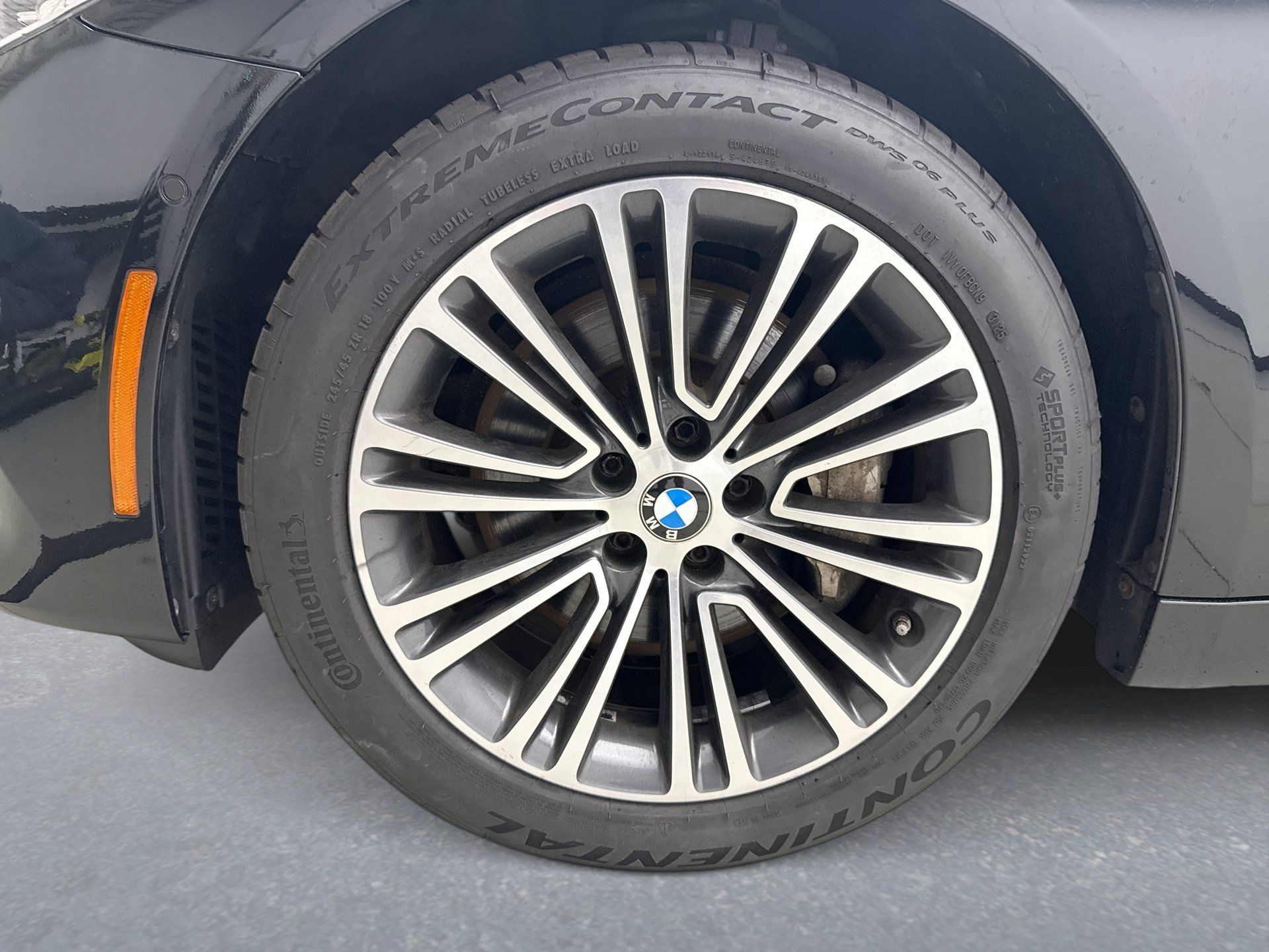 Used 2018 BMW 530i xDrive AWD/4WD image 21