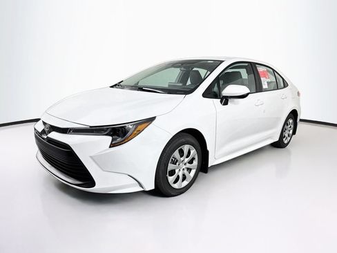 New 2026 Toyota Corolla LE FWD image 3