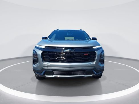 New 2026 Chevrolet Equinox RS w/ Convenience Package III FWD image 3