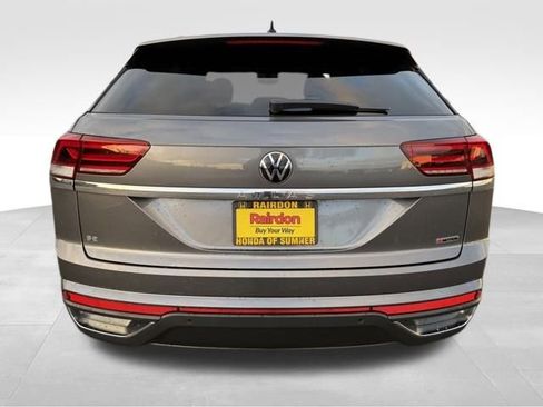 Used 2022 Volkswagen Atlas Cross Sport SE image 9