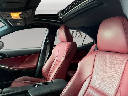 Used 2015 Lexus IS 250 w/ F-Sport Package RWD image 9