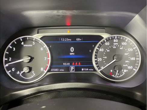 Used 2020 Nissan Sentra SV FWD image 18