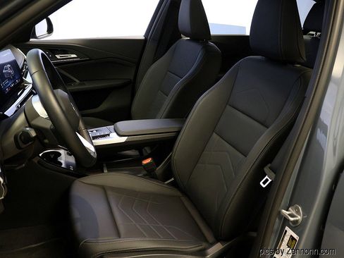 Used 2025 BMW X1 xDrive28i w/ Technology Package image 10