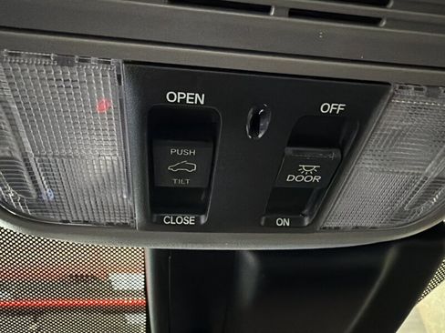 Used 2020 Honda Odyssey EX-L image 17