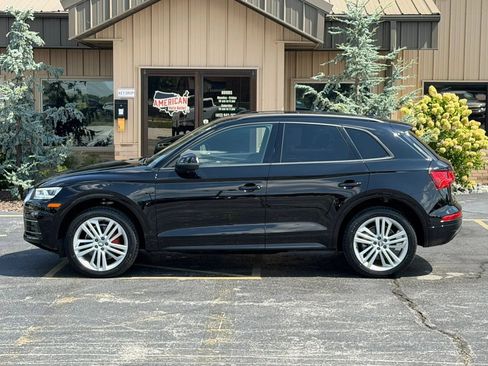 Used 2020 Audi Q5 2.0T Premium Plus w/ Premium Plus Package AWD/4WD image 39