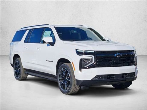 New 2026 Chevrolet Suburban RST image 7