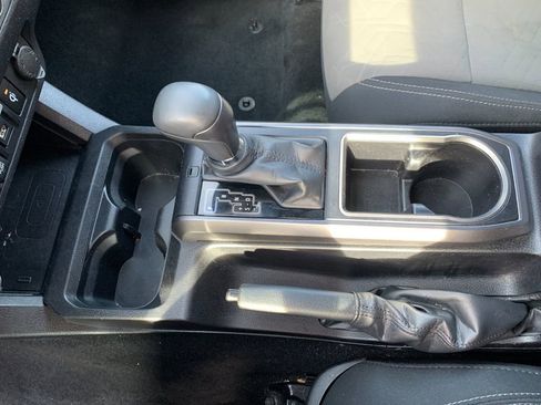 Used 2023 Toyota Tacoma TRD Off-Road image 25