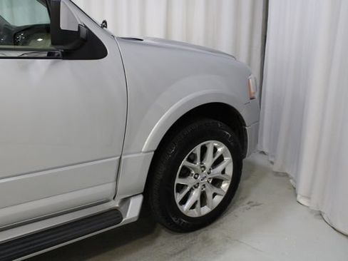 Used 2016 Ford Expedition EL Limited AWD/4WD image 27