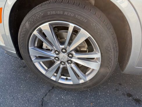 Used 2024 Cadillac XT6 Premium Luxury image 42