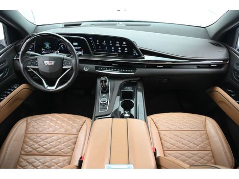 Used 2022 Cadillac Escalade Premium Luxury w/ Performance Package image 33