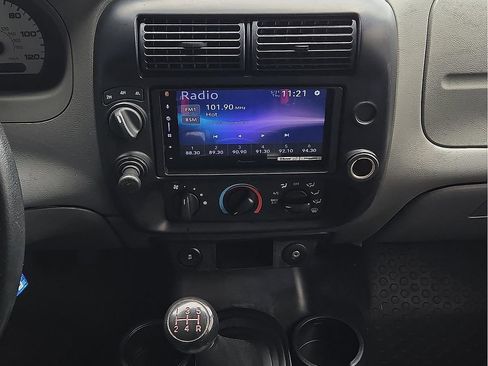 Used 2011 Ford Ranger Sport w/ Bright Trim Group AWD/4WD image 11