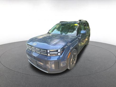 Used 2025 Hyundai Santa Fe SEL AWD/4WD image 6