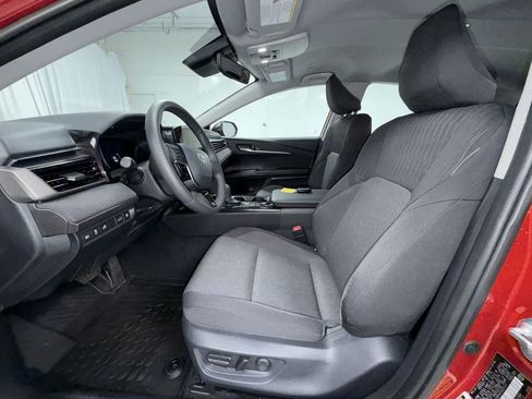 Certified 2025 Toyota Camry LE w/ Convenience Package AWD/4WD image 13