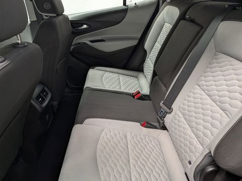 Certified 2018 Chevrolet Equinox LS w/ LPO, Protection Package FWD image 11