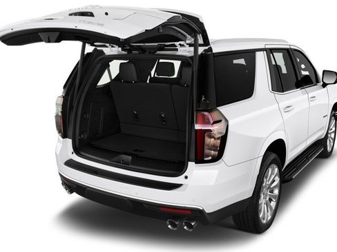 Used 2021 Chevrolet Tahoe Premier w/ Premium Package image 7