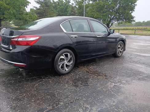 Used 2016 Honda Accord LX image 3