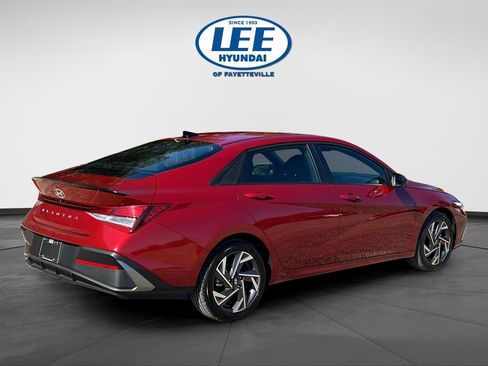 Certified 2025 Hyundai Elantra Sport image 7