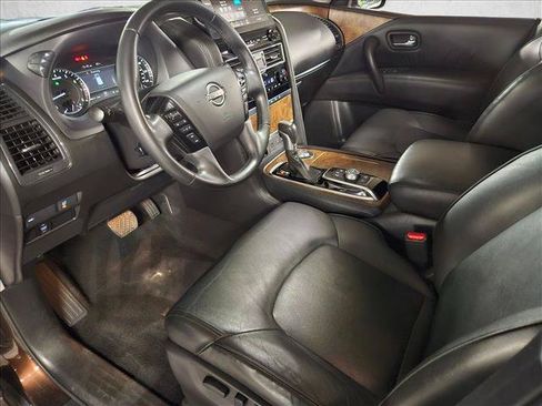 Used 2022 Nissan Armada SL w/ Captain's Chairs Package RWD image 10