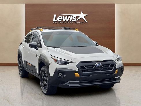 Used 2024 Subaru Crosstrek 2.5i Wilderness w/ Crosstrek Mirror Package image 6
