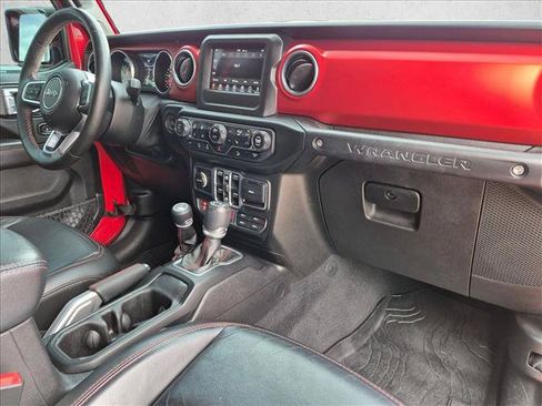 Used 2018 Jeep Wrangler Unlimited Rubicon AWD/4WD image 21