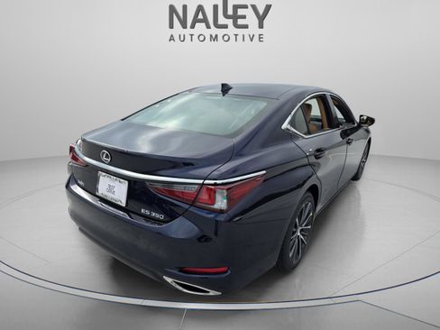 New 2025 Lexus ES 350 w/ Premium Package image 5