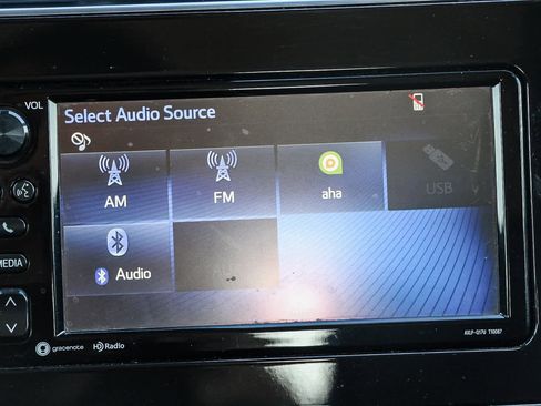 Used 2018 Toyota Corolla iM image 14