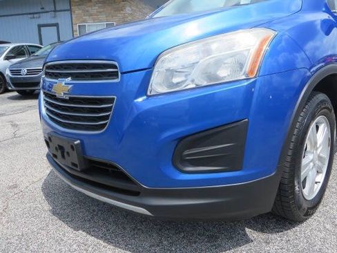 Used 2016 Chevrolet Trax LT w/ LT Convenience Package AWD/4WD image 45
